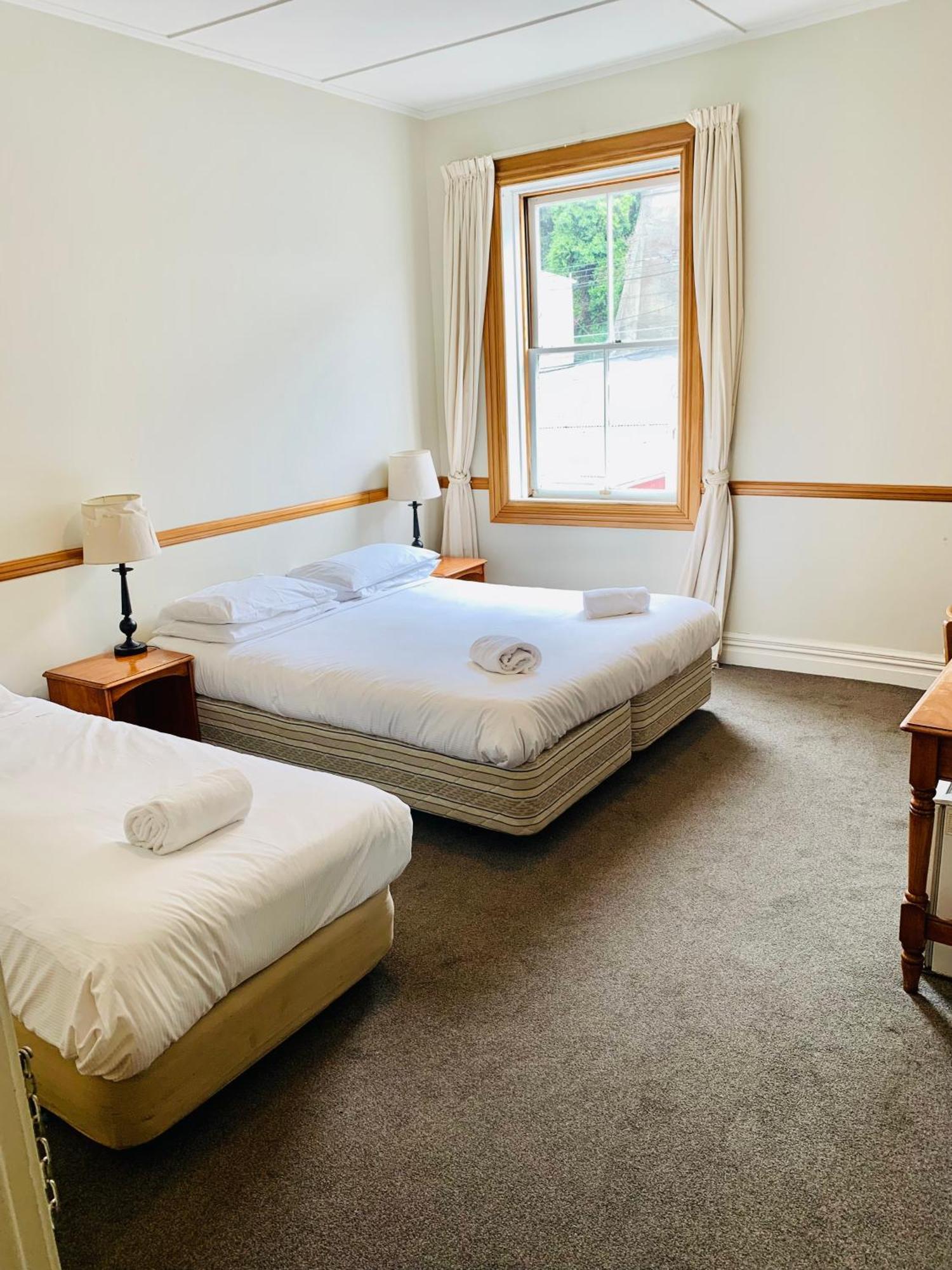 Shepherds Arms Hotel Wellington Buitenkant foto